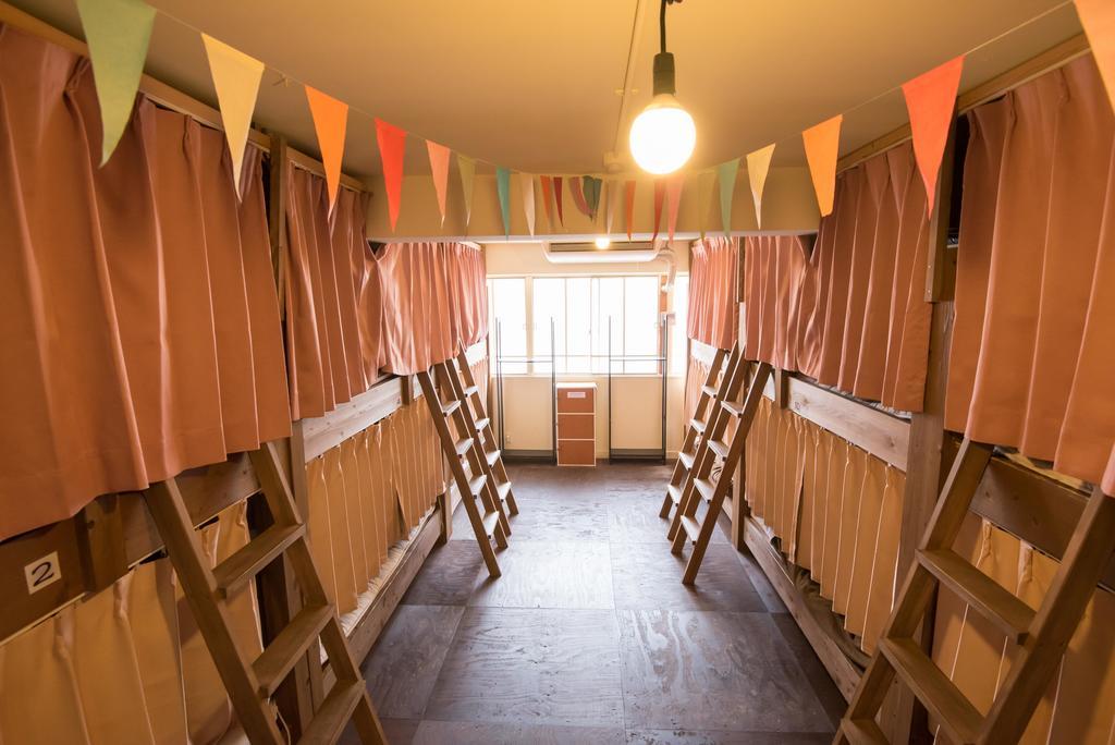 Hostel Q أوساكا الغرفة الصورة
